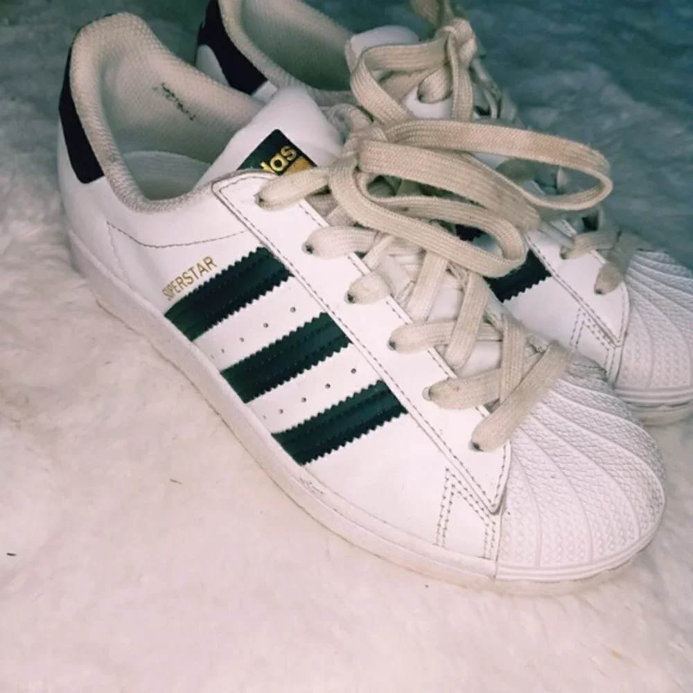 ADIDAS CLASSIC SUPERSTAR WITH SHELL TOE - Picture 4 of 6